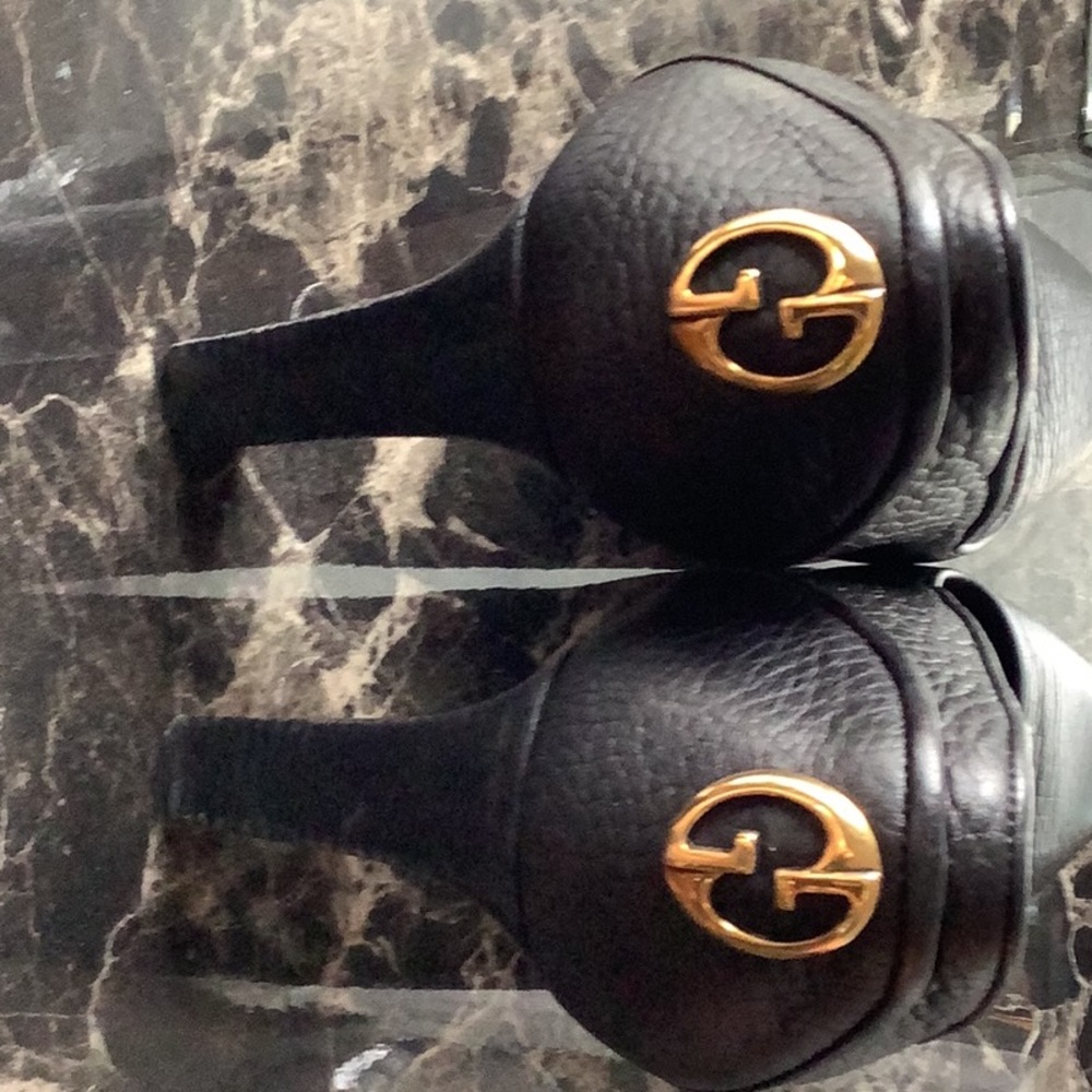 Gucci - Picture 3 of 5